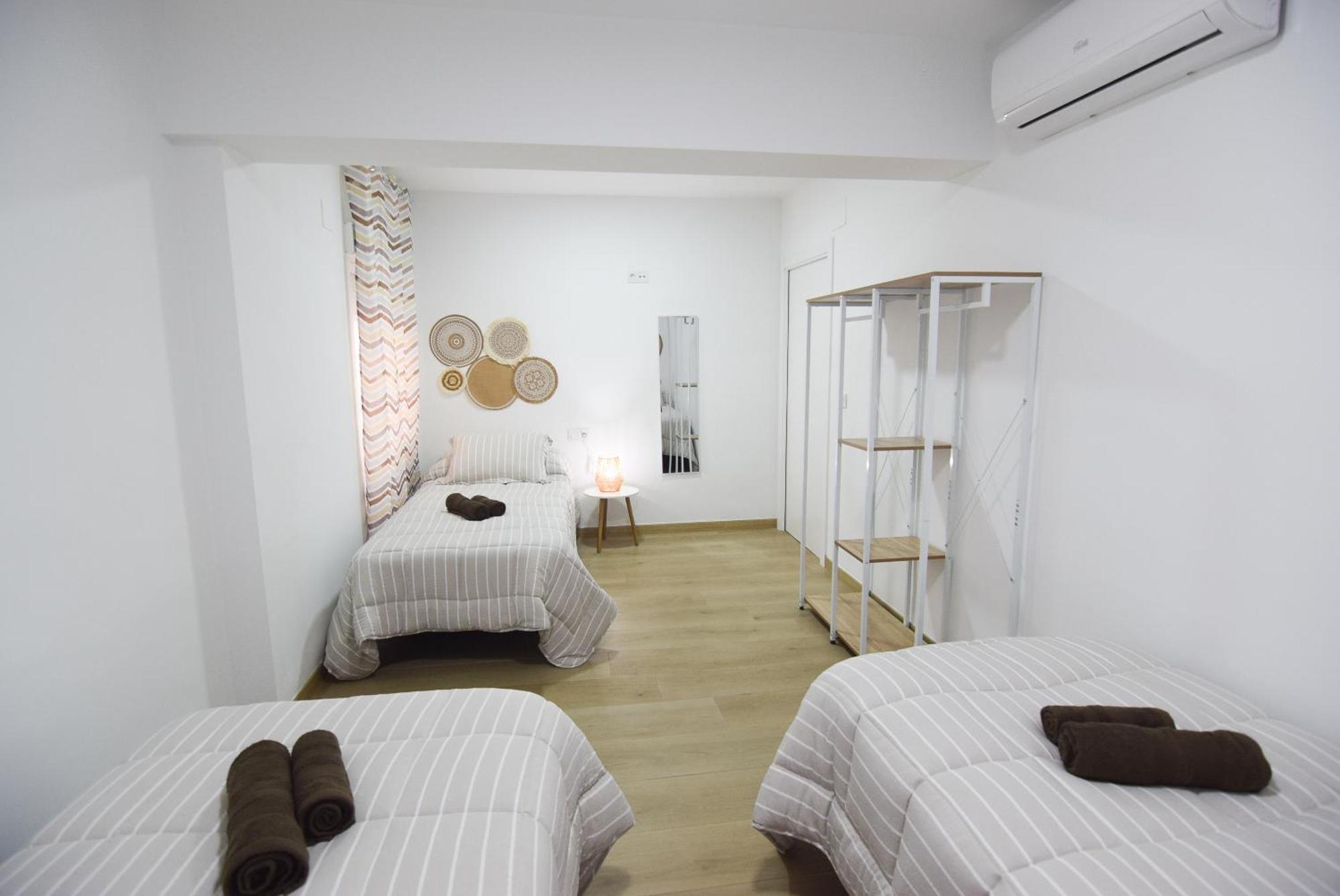 Bajo 23 Con Facil Aparcamiento Apartment